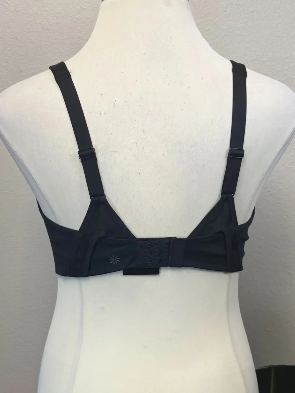 Athleta Black Sports Bra - Size 40DD